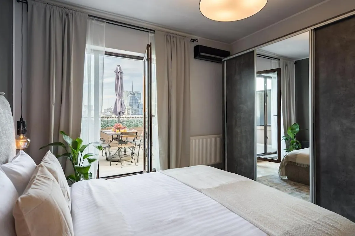 Sunny 2Br Roof Top Flat - Amazing Terrace Bucharest