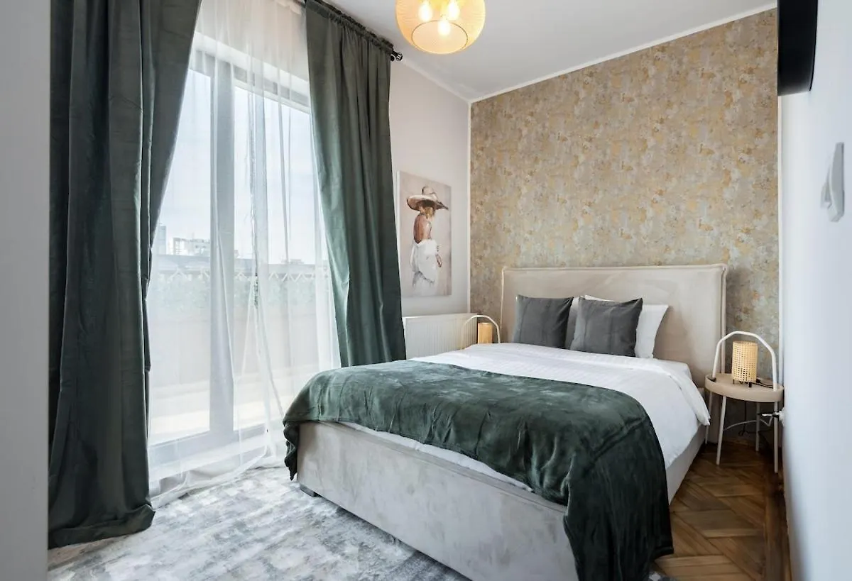Sunny 2Br Roof Top Flat - Amazing Terrace Bucharest Romania