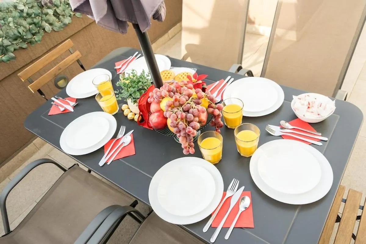 Sunny 2Br Roof Top Flat - Amazing Terrace Bucharest Apartment