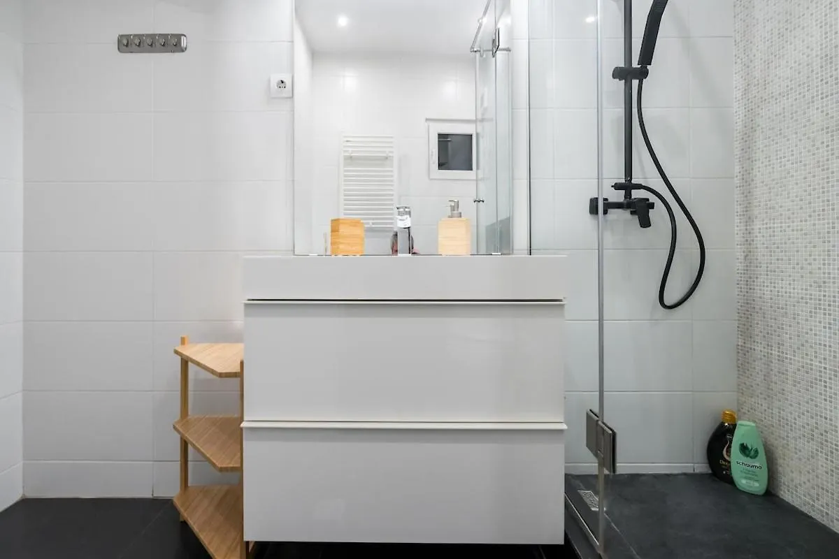 Sunny 2Br Roof Top Flat - Amazing Terrace Bucharest 0*,