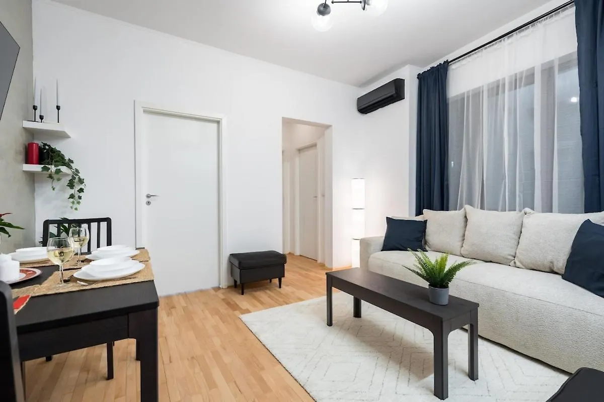 Sunny 2Br Roof Top Flat - Amazing Terrace Bucharest Romania